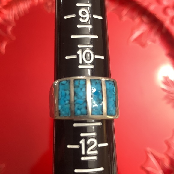 STERLING SILVER INLAID TURQUOISE RING - Picture 2 of 16